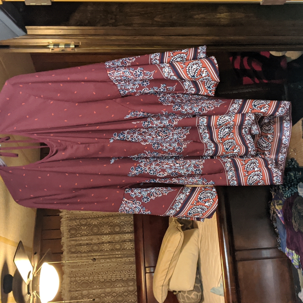 Dress bell sleeves